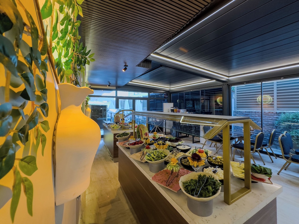 Quality Gold Suite Hotel 37/50