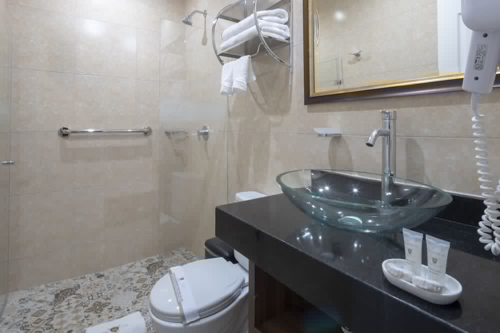 Hotel Rojas 16/68