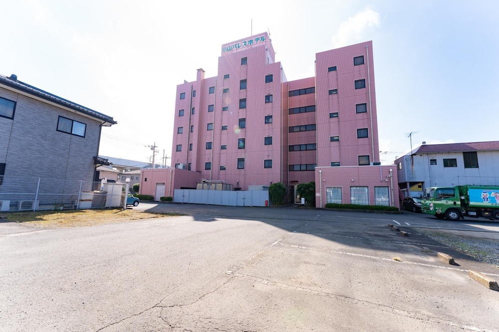 Oyama Palace Hotel 40/41