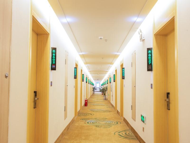 GreenTree Inn Chizhou Shitai County Zhengwu New District 10/19
