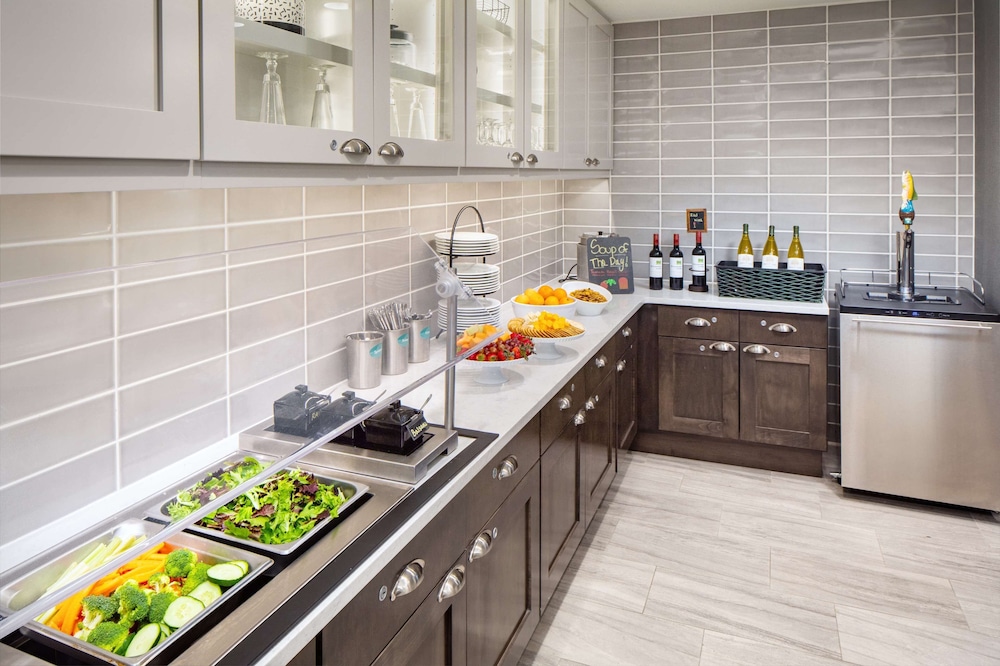 Homewood Suites by Hilton Atlanta Lenox Buckhead 33/46