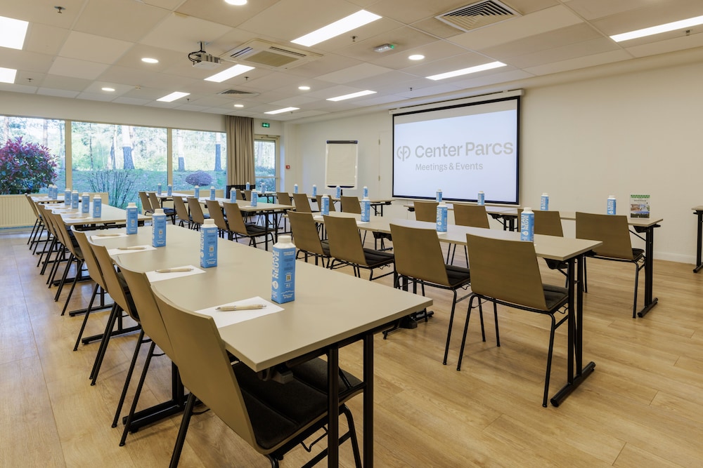 CENTER PARCS - LES HAUTS DE BRUYERES 34/45
