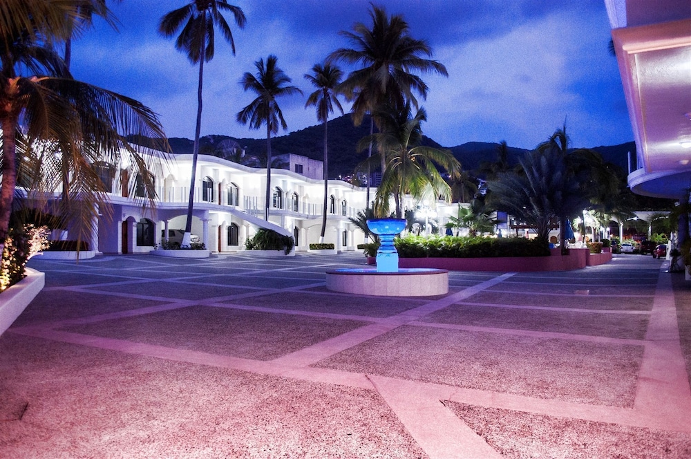 Hotel Costa Azul 44/57