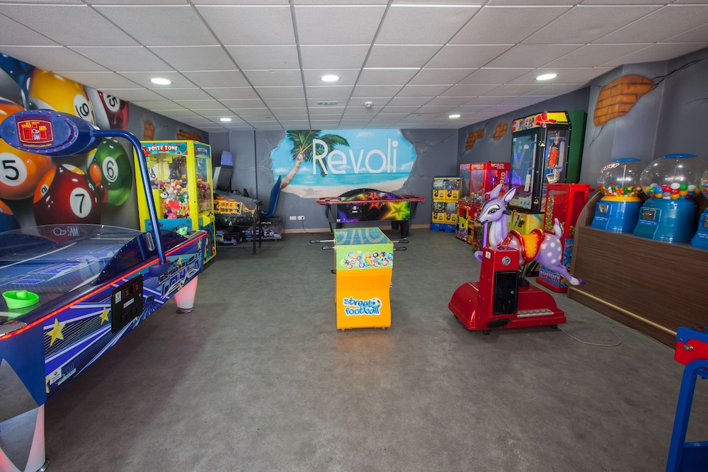 Grupotel Revoli 46/53
