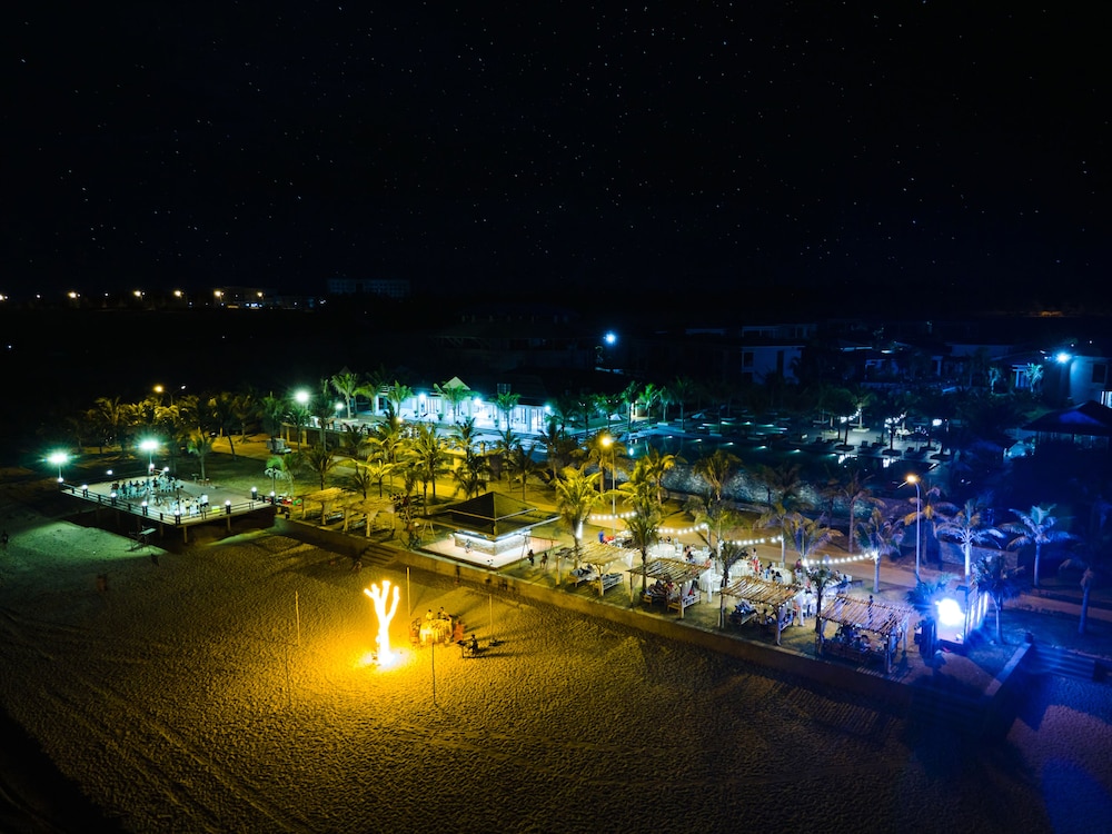 Sea Star Resort Quang Binh 53/66