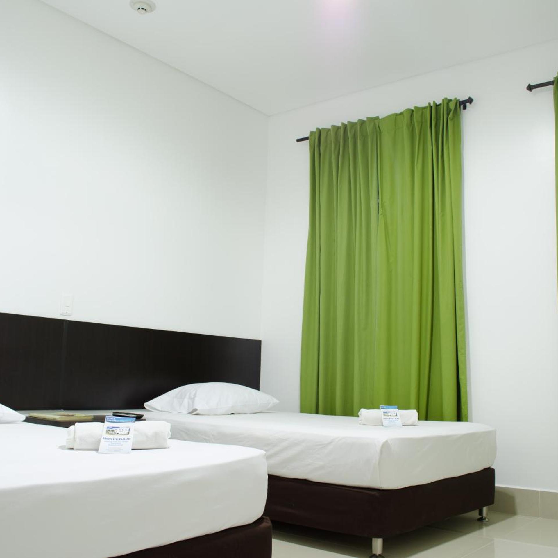 Hotel Las Olas Mamonal 12/30