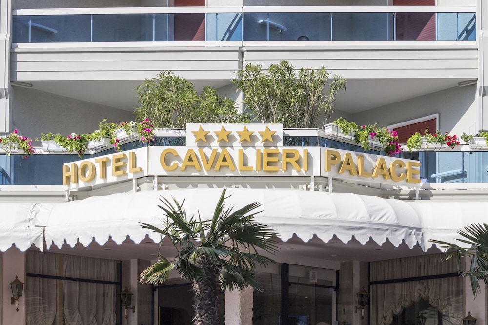 Hotel Cavalieri Palace 2/90