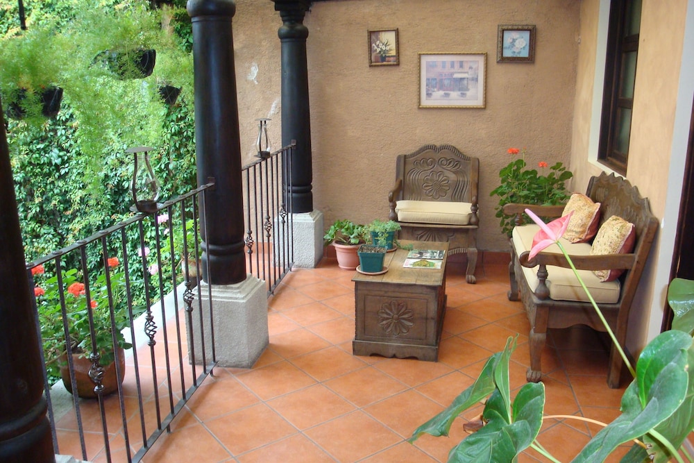 Meson Del Valle Hotel 27/50