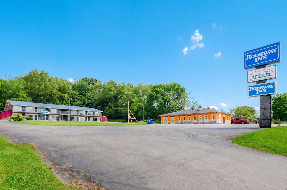 volunteer inn at church hill