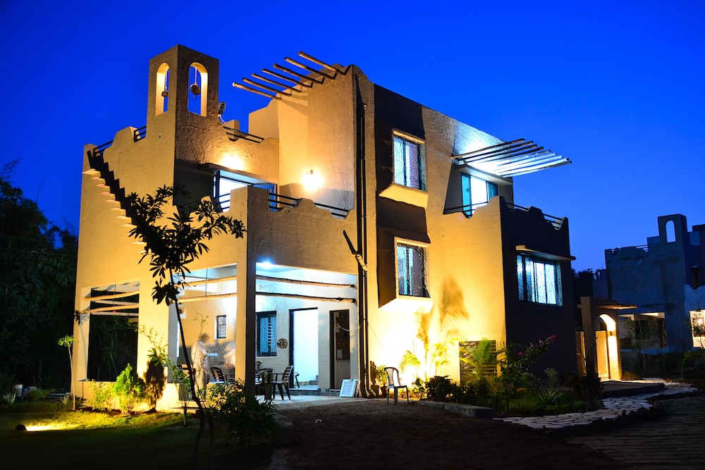 Tathastu Pench in Kurai