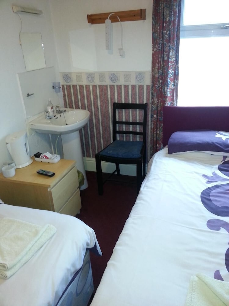 BASIC, TWIN BEDS