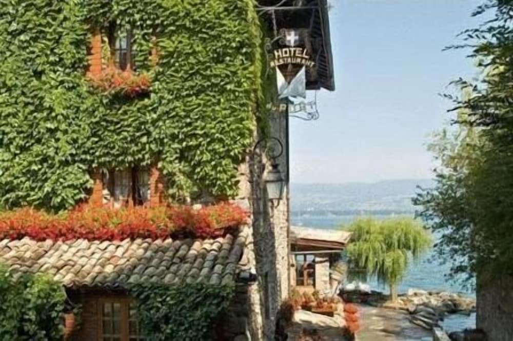 Hotel-Restaurant Du Port 34/41