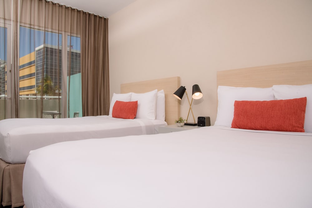 Hyatt Centric San Juan Isla Verde 10/57