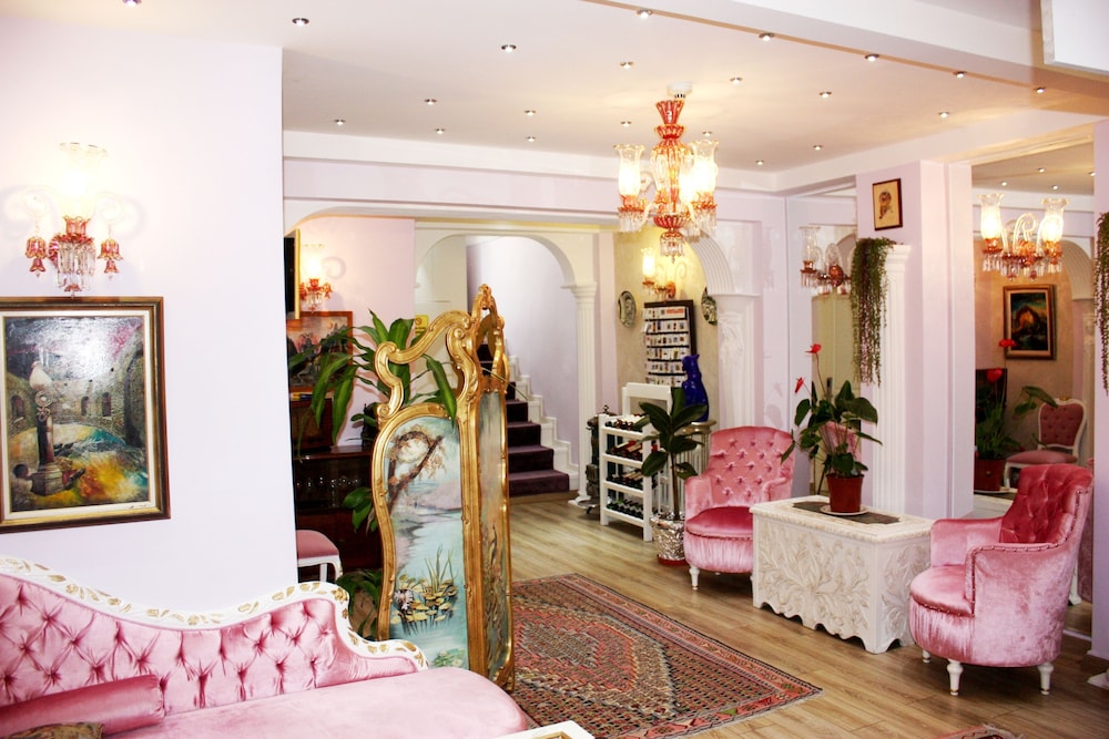 Romantic Hotel Istanbul 52/72