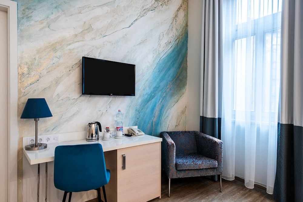 Atrium Hotel by Mellow Mood Hotels 61/64