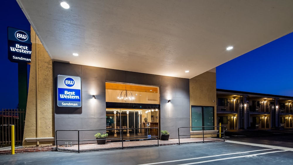 Best Western Sandman Hotel 10/37