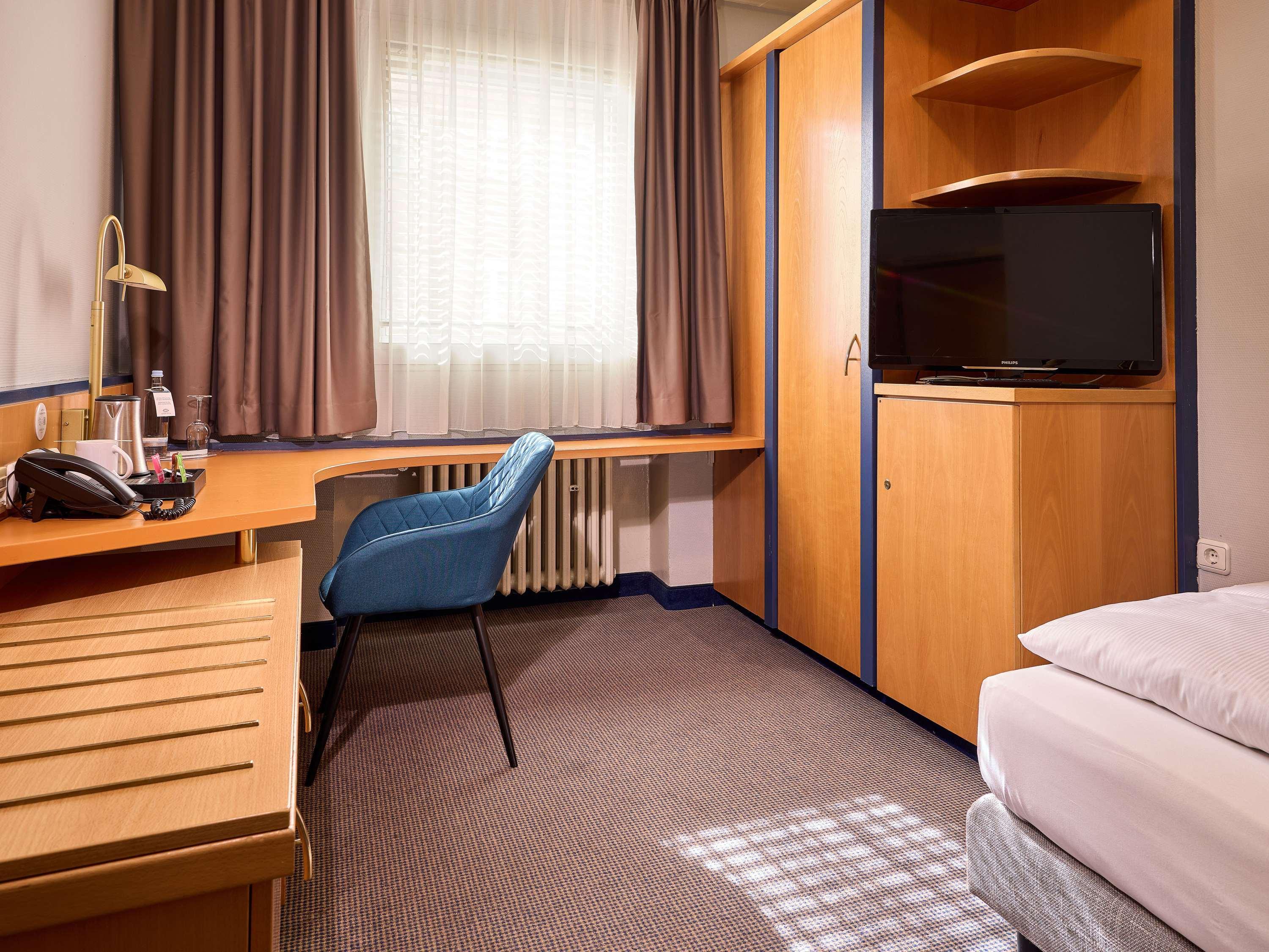 غرفة كلاسيكية بسرير فردي، Mercure Hotel Dusseldorf City Center 11/11
