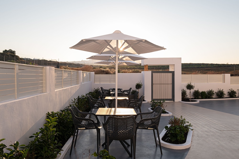 Santoterra Antigua Luxury Suites 36/50