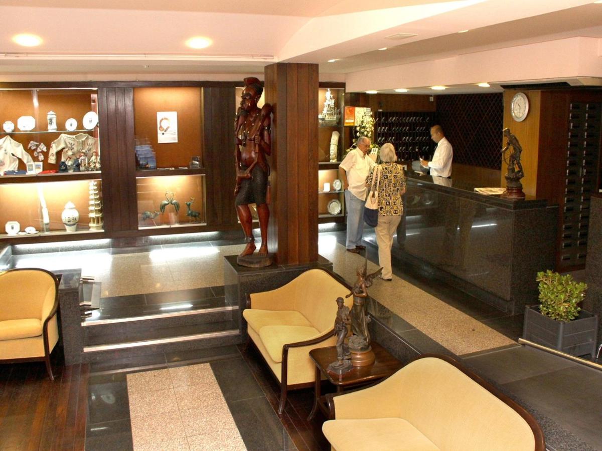 Hotel Luso Brasileiro 14/16