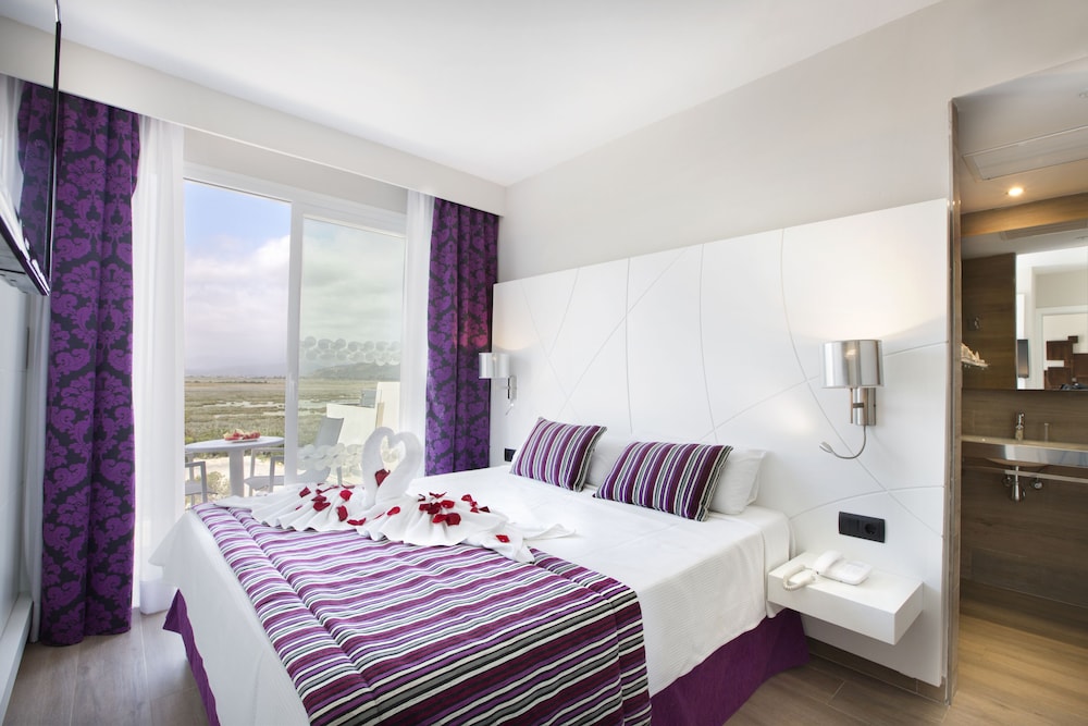 Mar Hotels Playa de Muro Suites 18/56
