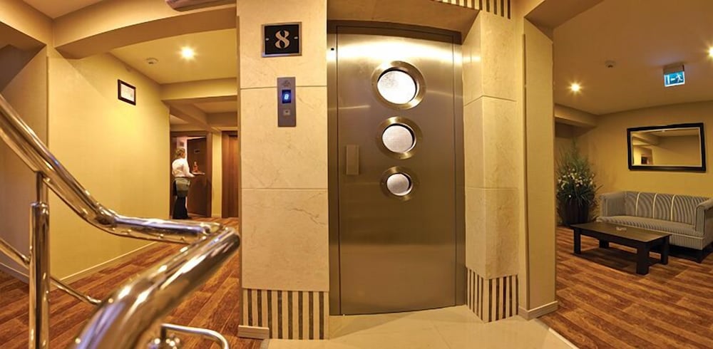 Susuzlu Hotel 19/28