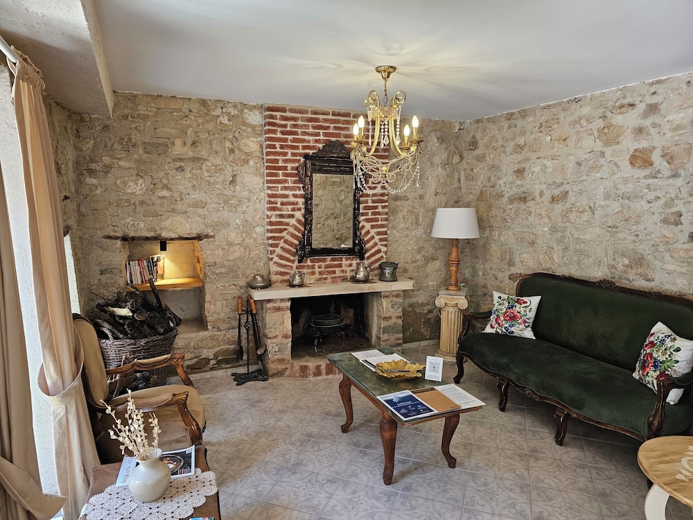 Kugu Urla Otel 27/50