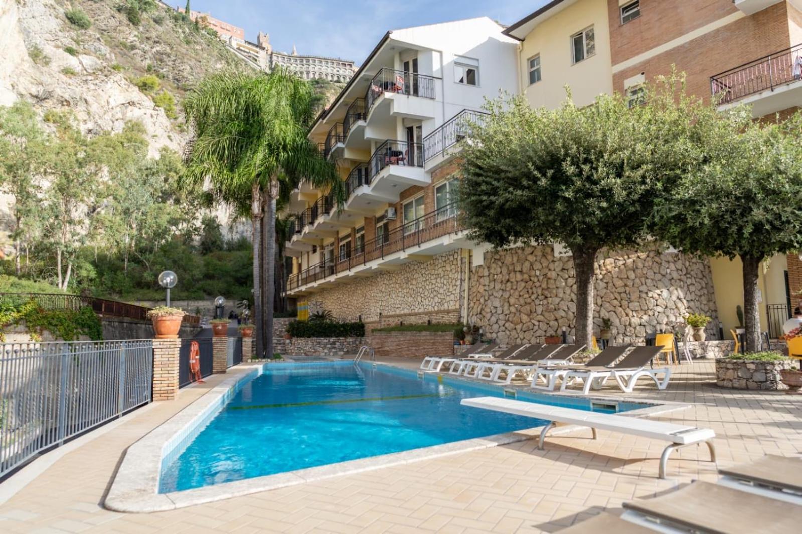 Hotel Corallo Taormina 45/50