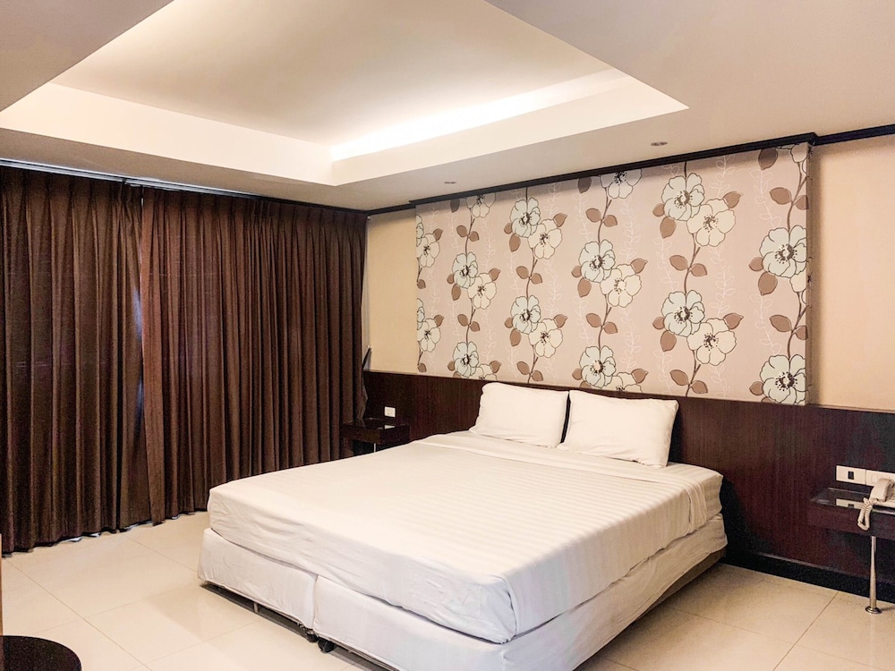 Avana Bangkok Hotel Convention Centre 16/45