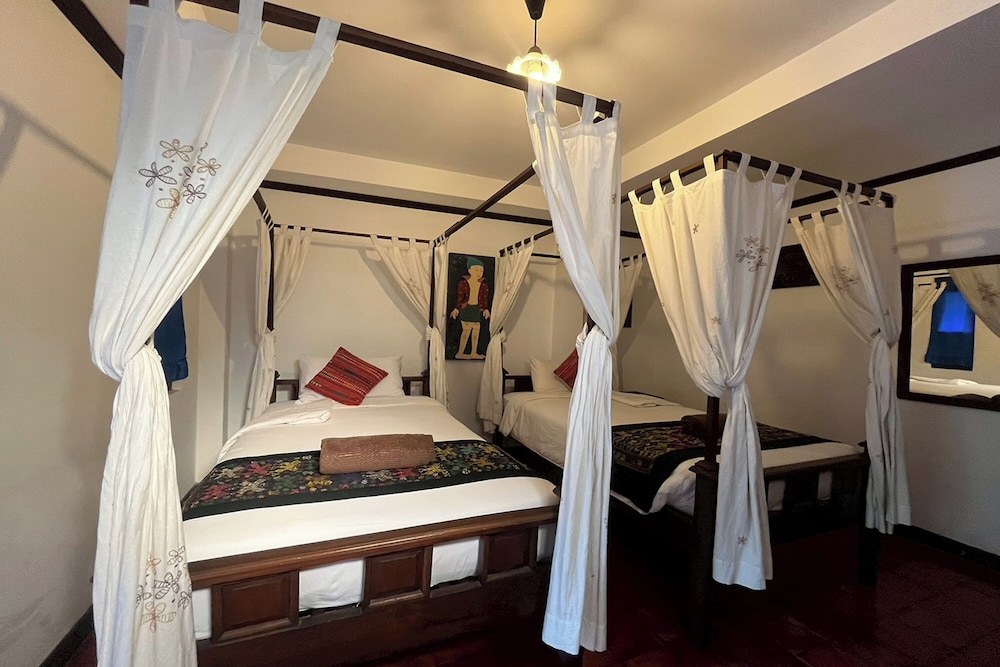 The Royal Shilton Resort 50/50