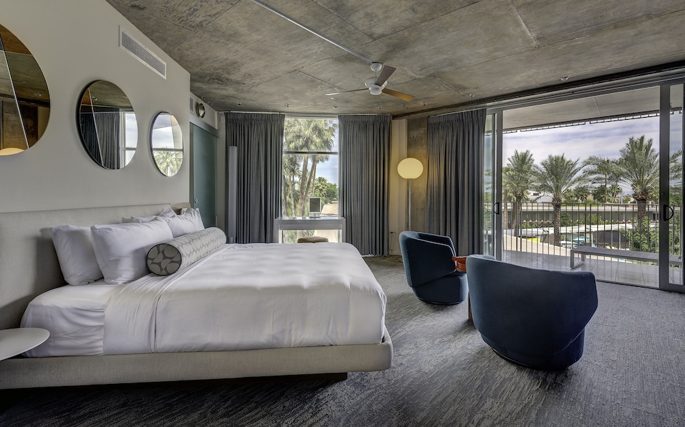 Hotel Valley Ho 56/81