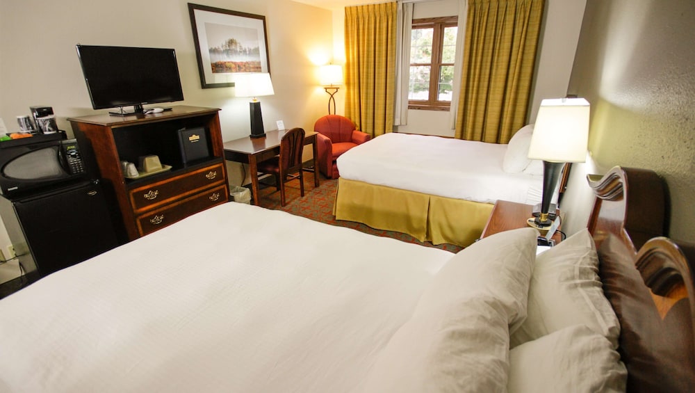 Harbor Winds Hotel Sheboygan 9/22