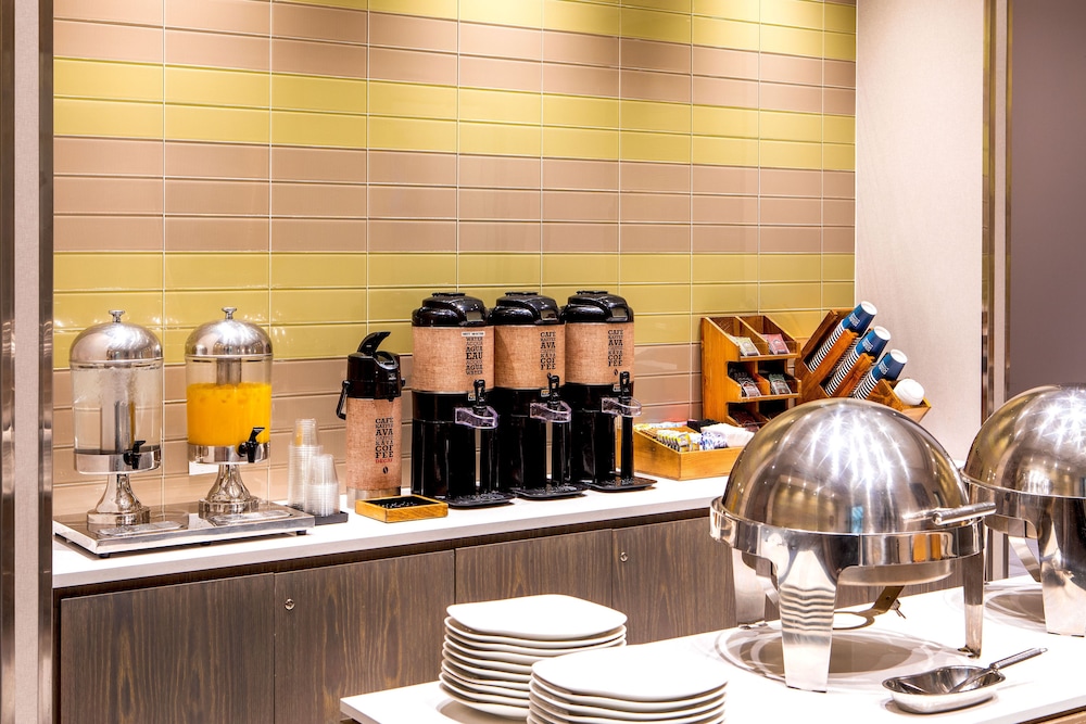 Four Points by Sheraton Midtown Times Square 24/28