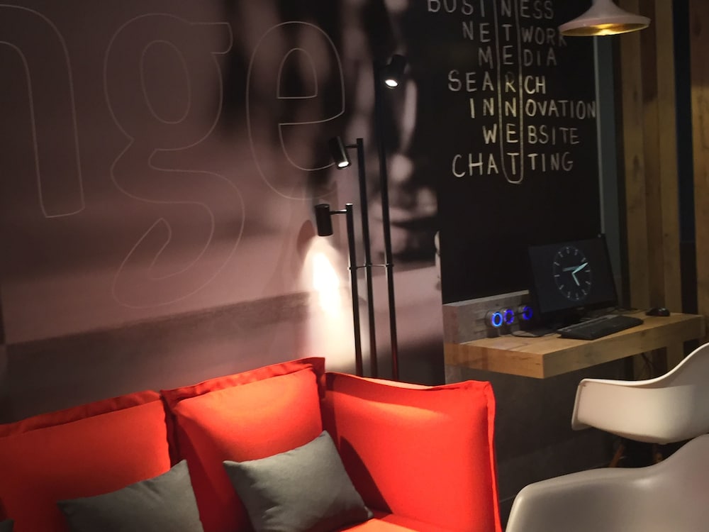 ibis Clichy Centre Mairie 55/70