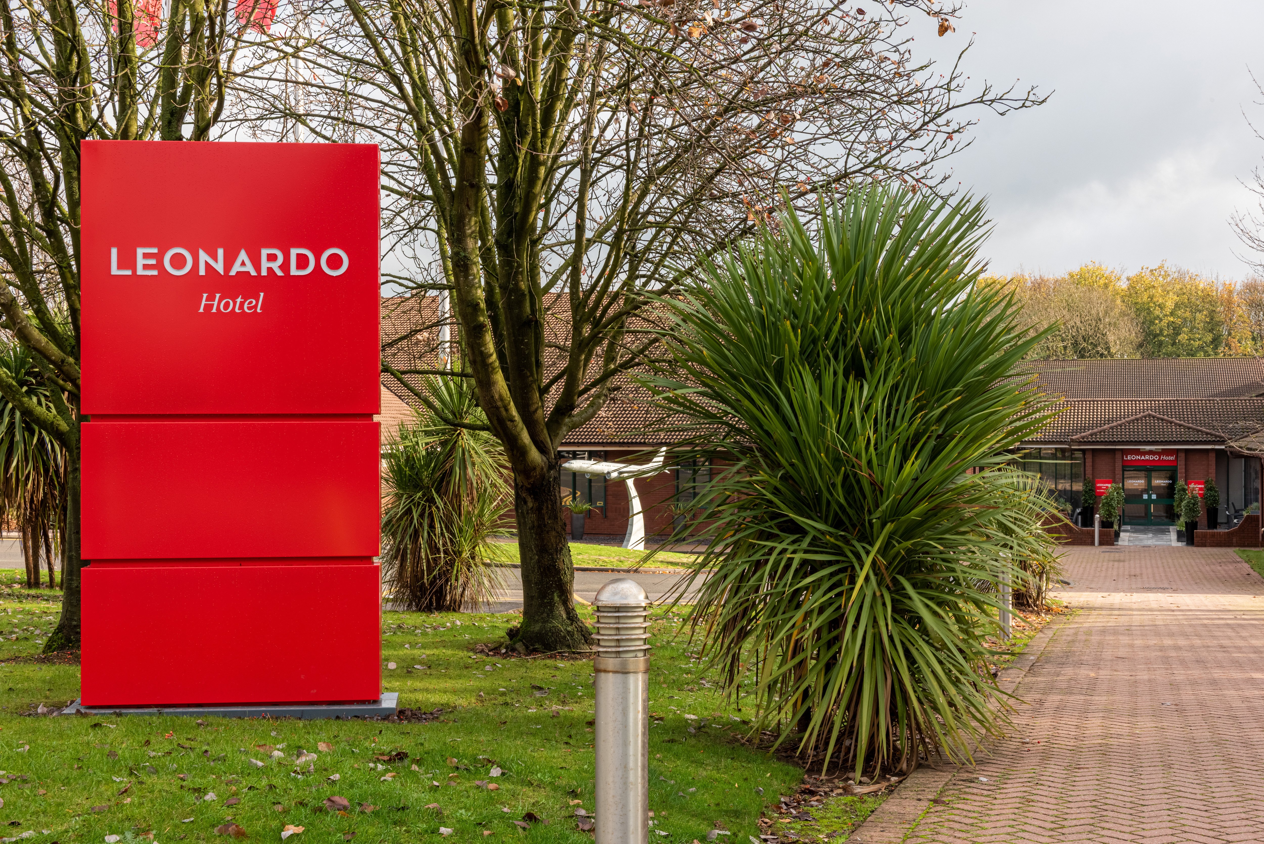 Leonardo Hotel East Midland Airport in DERBY - UK