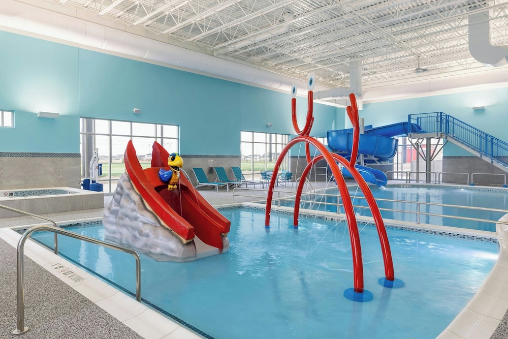 SpringHill Suites Fargo 33/42