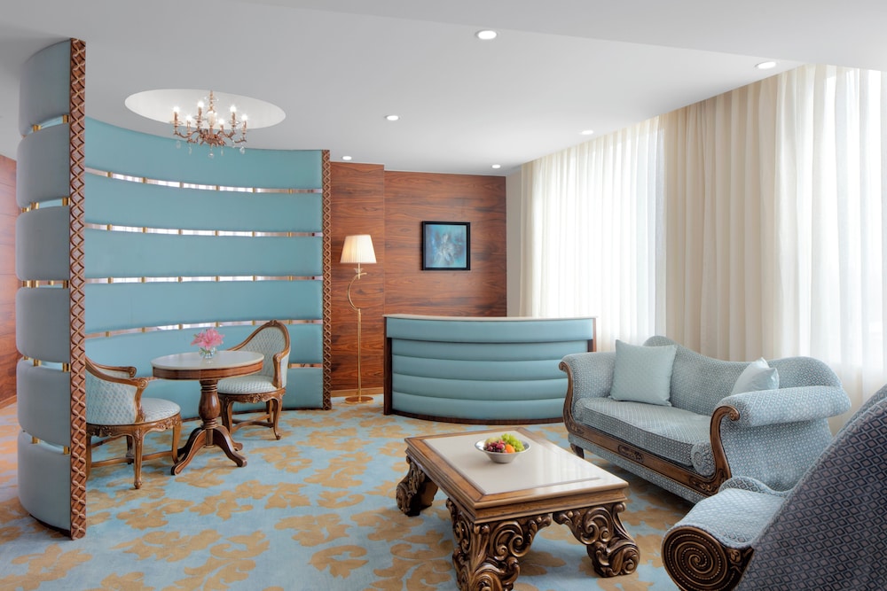 Radisson Chandigarh Zirakpur 40/64