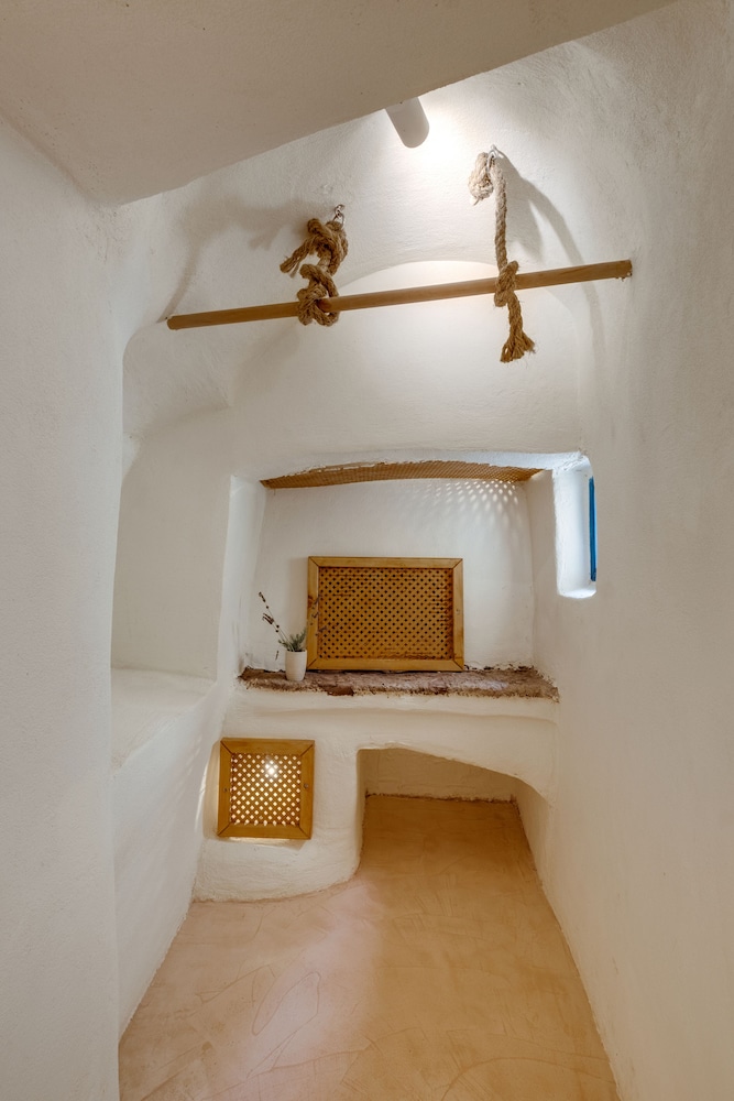 Pasithea Suites Santorini 13/60