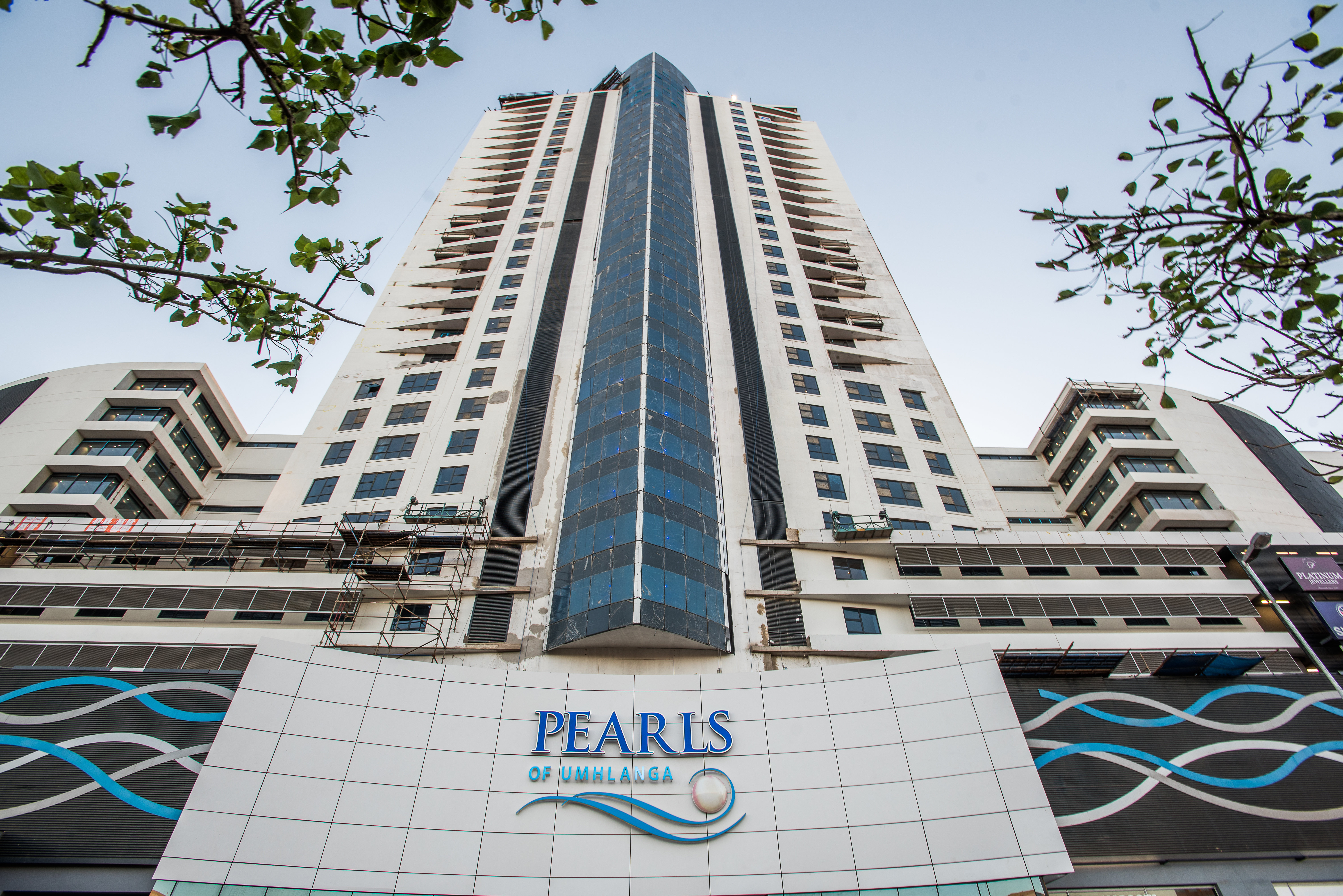 The Pearls of Umhlanga 1/50