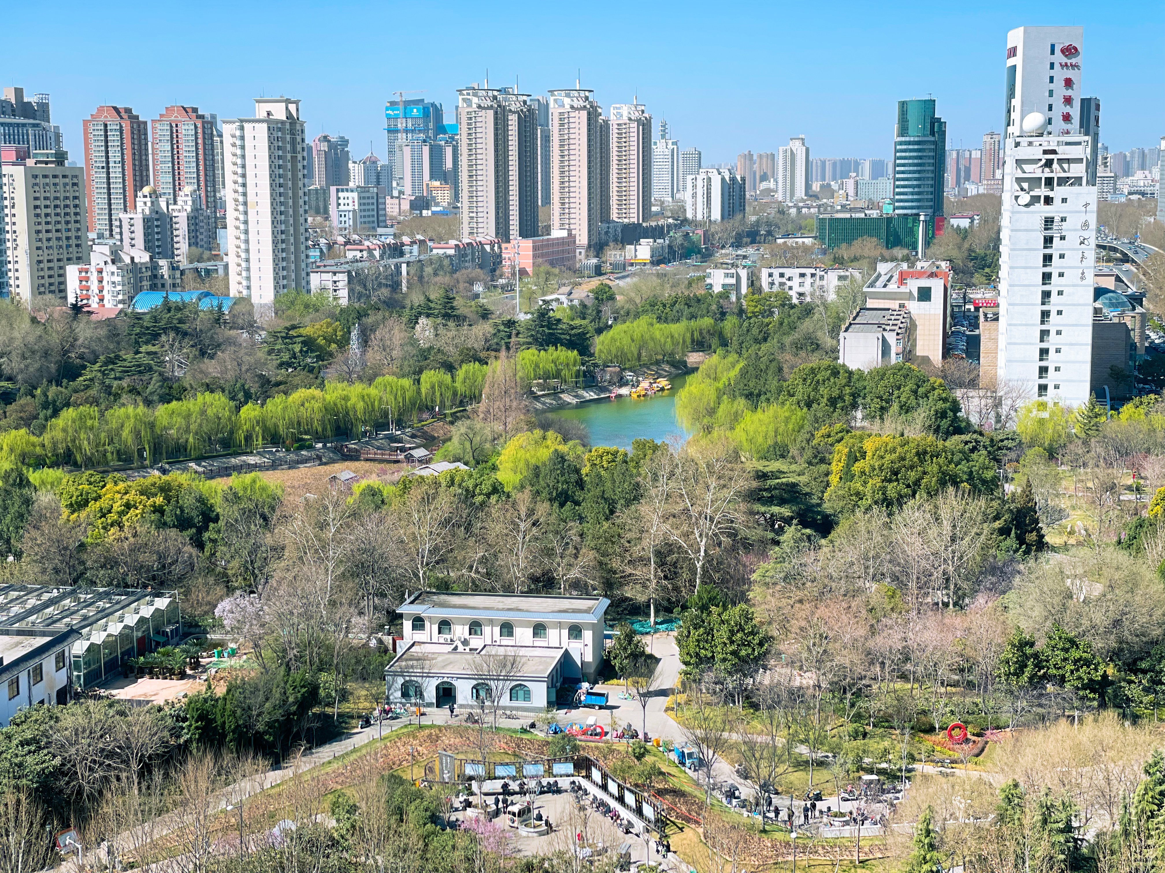 CROWNE PLAZA ZHENGZHOU 77/80