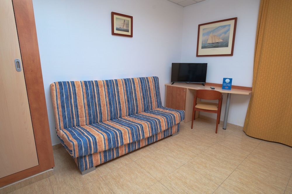 Hotel Internacional Calella 13/73