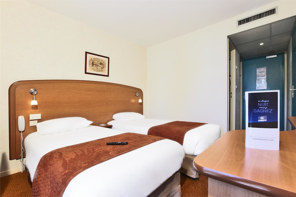 Kyriad Marseille Est - Aubagne Gemenos 25/61