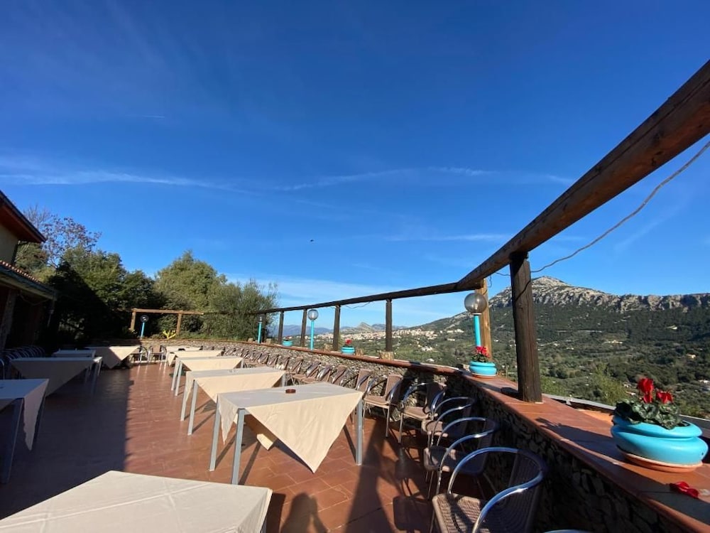 Hotel Sant'elene 24/50