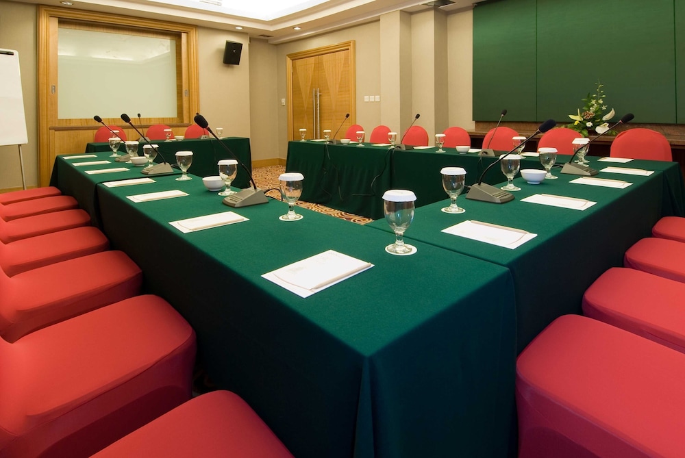 Aston Manado Hotel 33/40