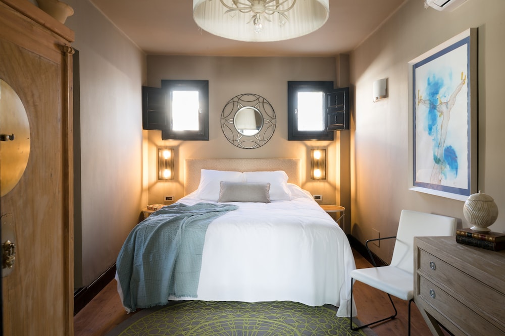 Suite, Apartment, 1 King and 1 Single Beds
