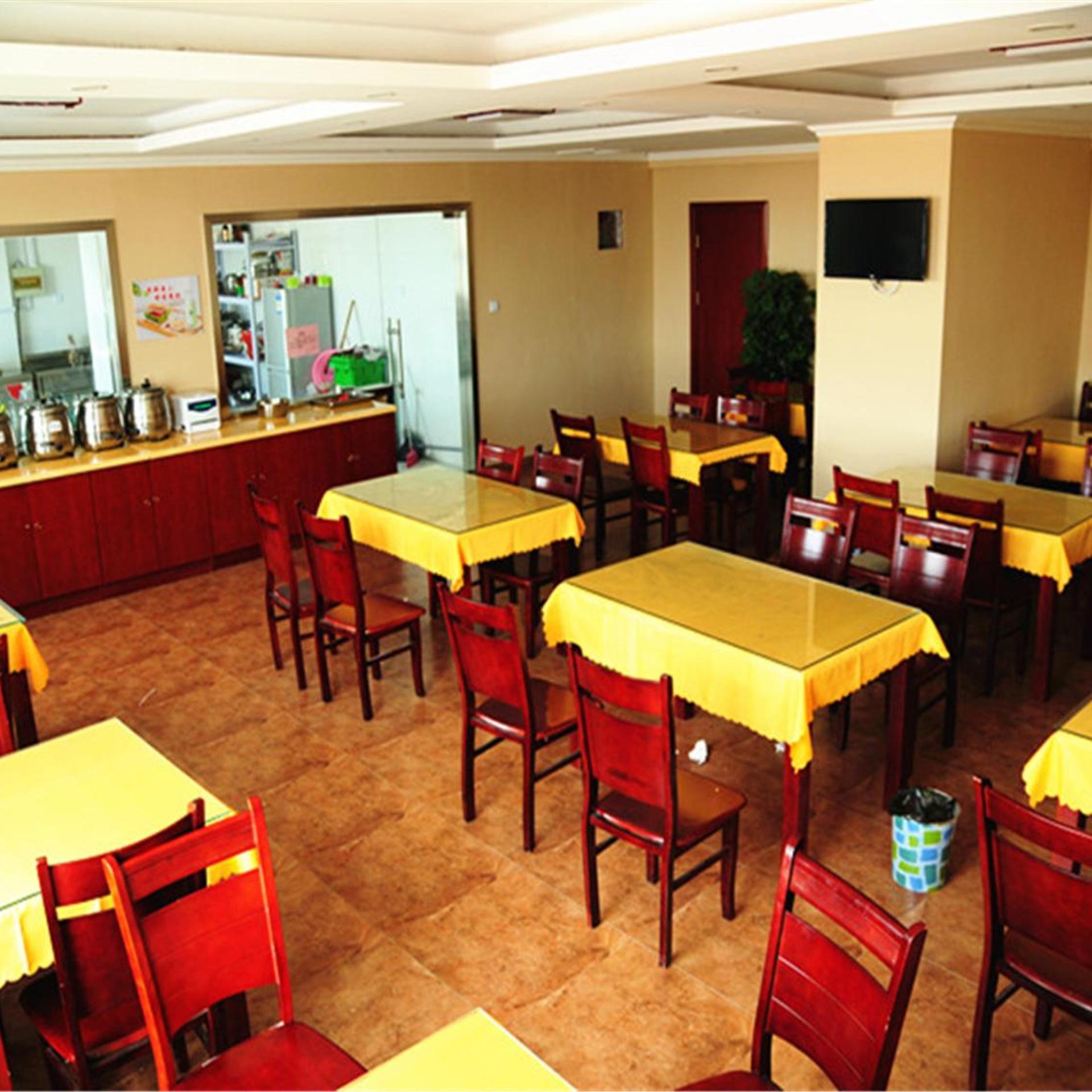 Greentree Inn Shandong Qingdao Jiaozhou Datong Mansion Express Hotel 48/60