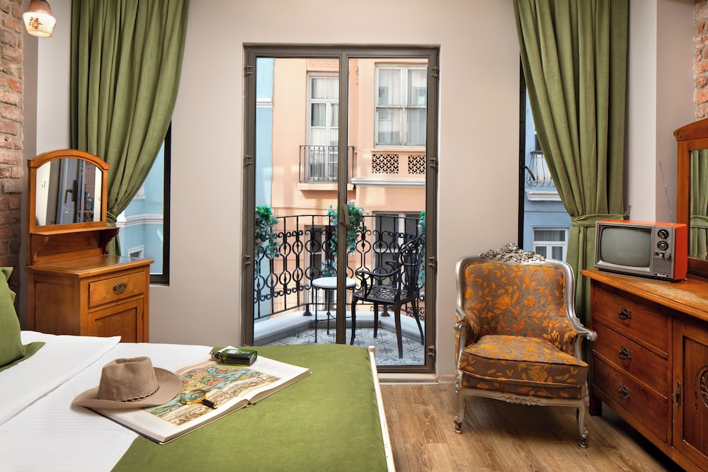 Hotel Des Arts Galata 36/50
