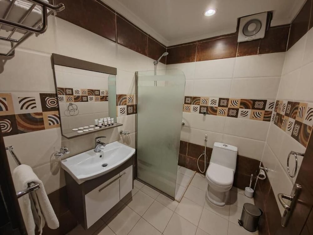 Taj Nakhba Hotel 24/24