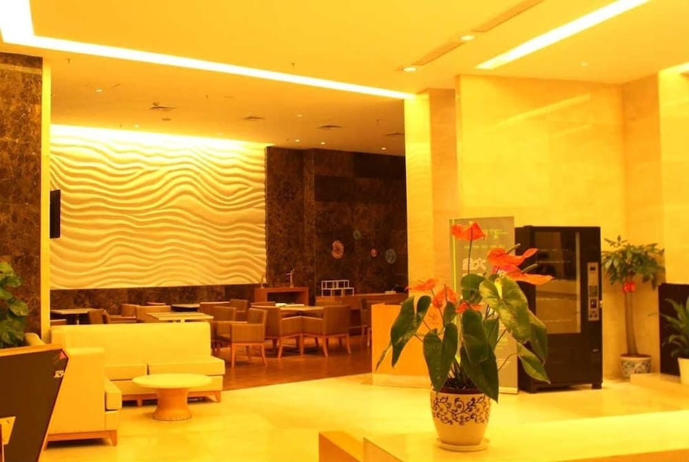 Metropolo Jinjiang Hotels (Nanchang Honggutan Wanda Plaza) 17/22