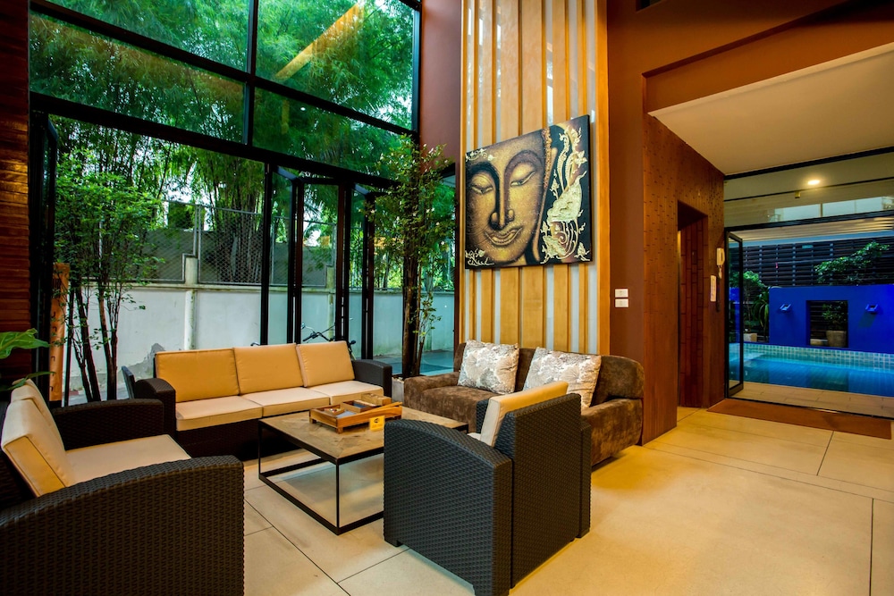 Coco Boutique Hotel 35/43