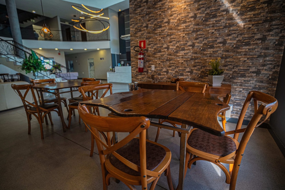 Opuka Park Hotel 48/70
